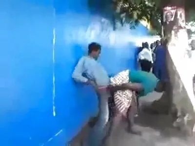 கிறிஸ்துமஸ் வீடியோவிற்கான கம்லோட் (மைக்கேல்)
